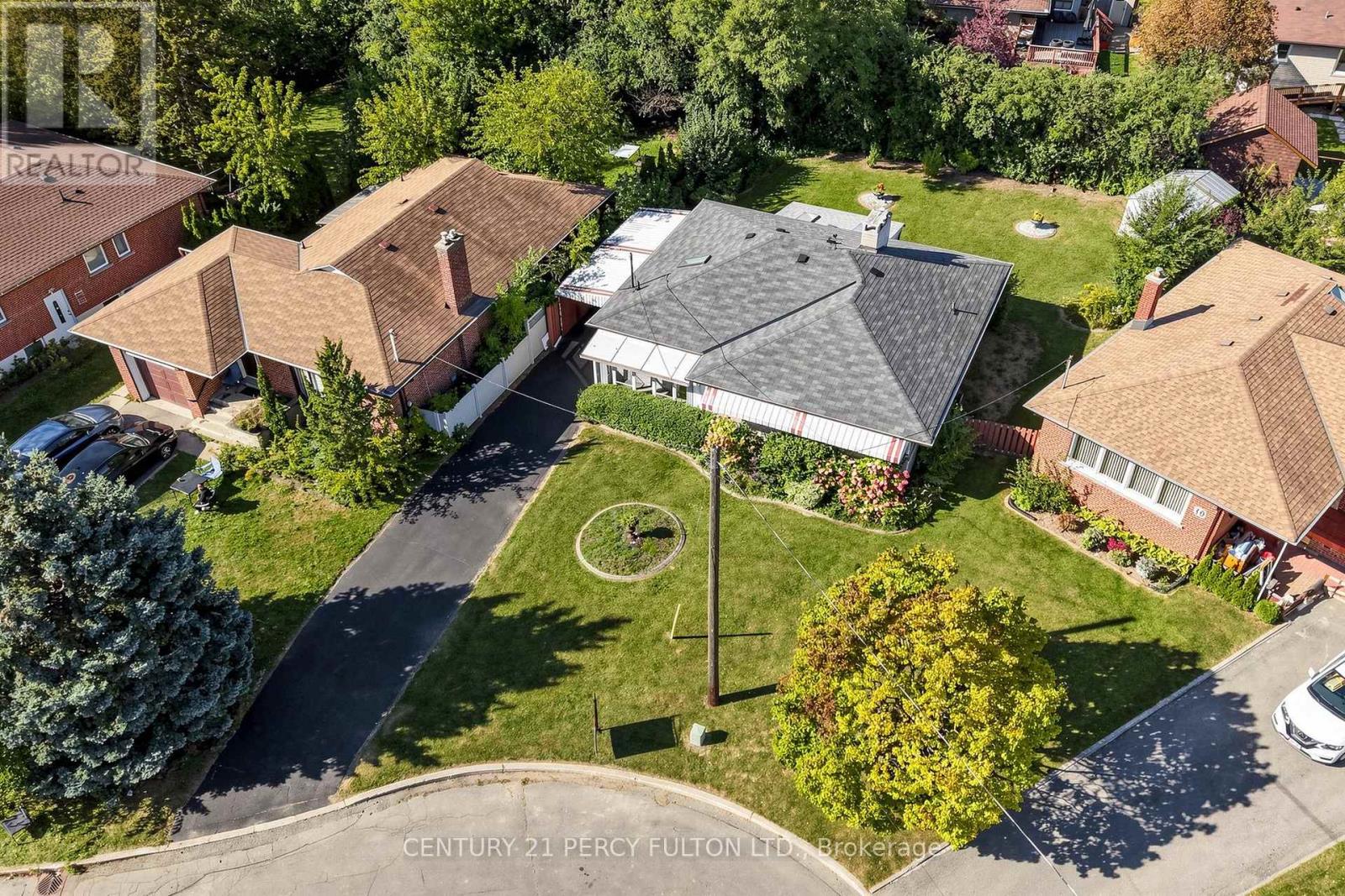 8 Wallbridge Court, Toronto, Ontario  M2R 1W1 - Photo 38 - C13837364