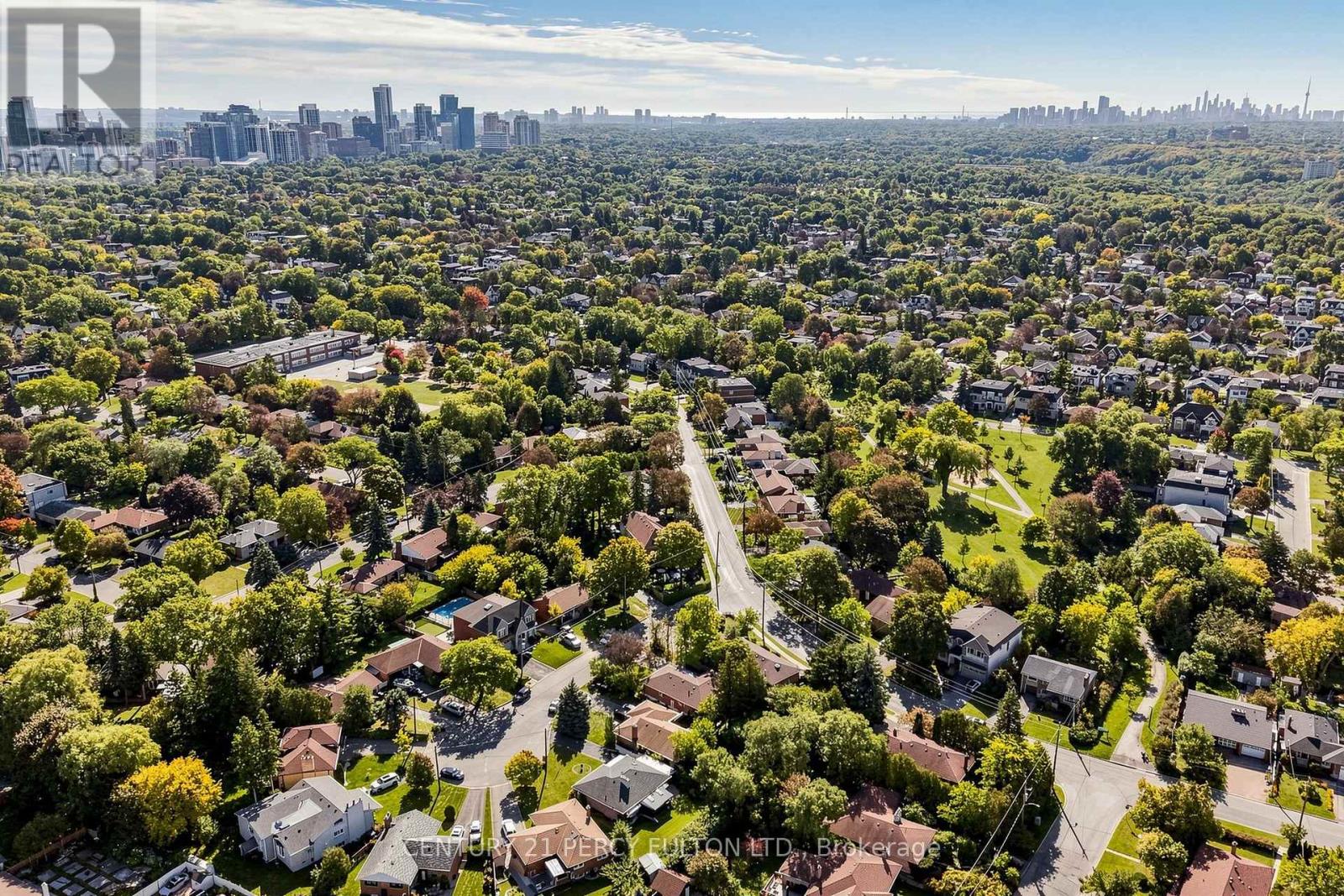 8 Wallbridge Court, Toronto, Ontario  M2R 1W1 - Photo 40 - C13837364