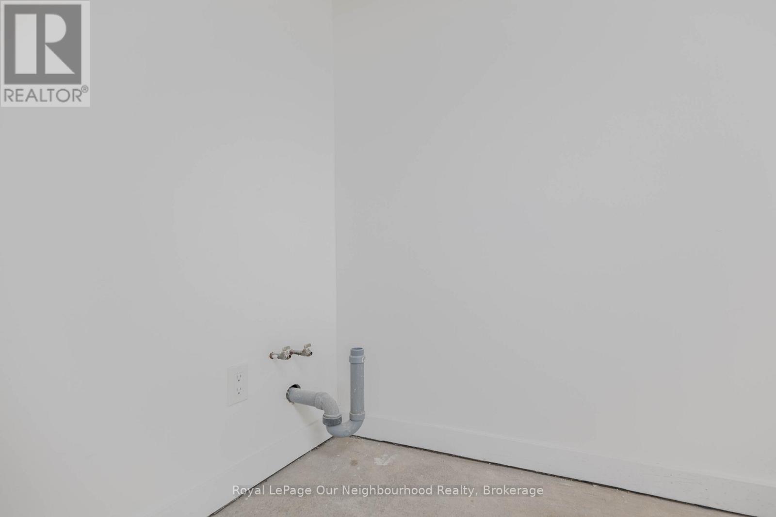 Lower Level - 1224 King Street W, Toronto, Ontario  M6K 1G4 - Photo 17 - W13837348