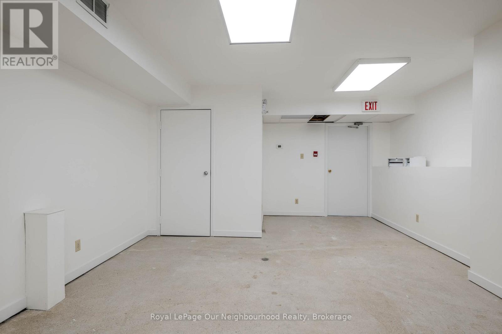 Lower Level - 1224 King Street W, Toronto, Ontario  M6K 1G4 - Photo 5 - W13837348