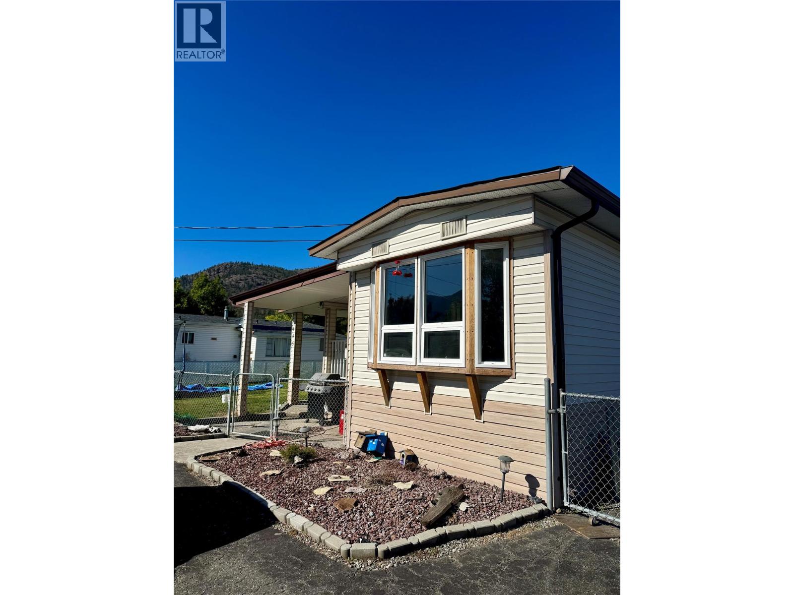 445 Bailey Avenue, Merritt, British Columbia