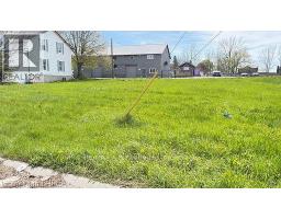 8 BRYDGES Street, Paris, Ontario