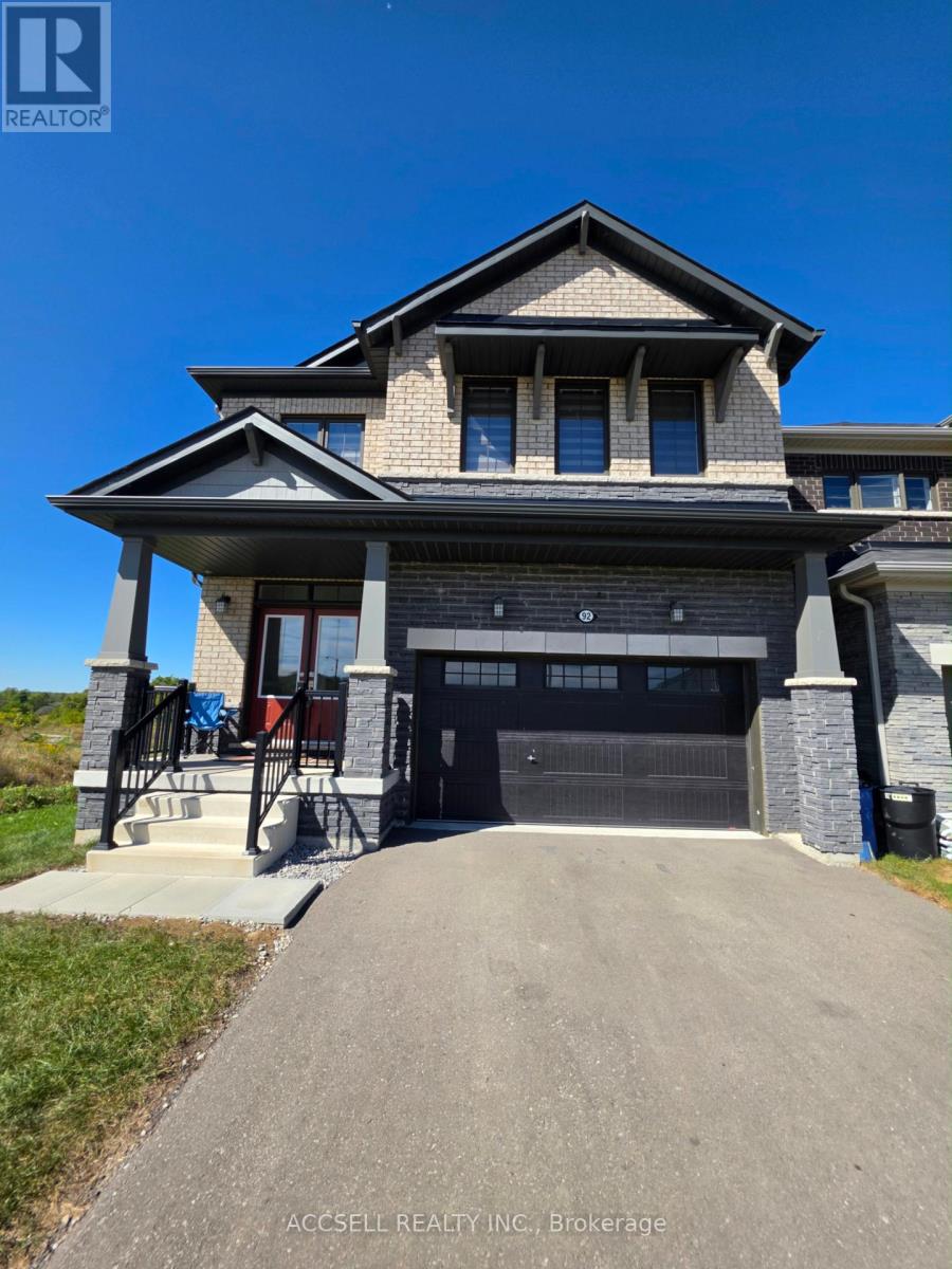 92 Hawick Crescent, Haldimand, Ontario  N3W 0G6 - Photo 2 - X13837334
