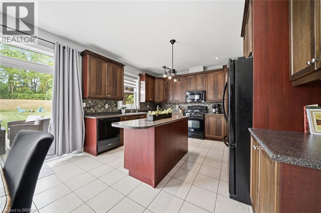 5 Hoodless Court, Brantford, Ontario  N3T 0A8 - Photo 13 - 40863715