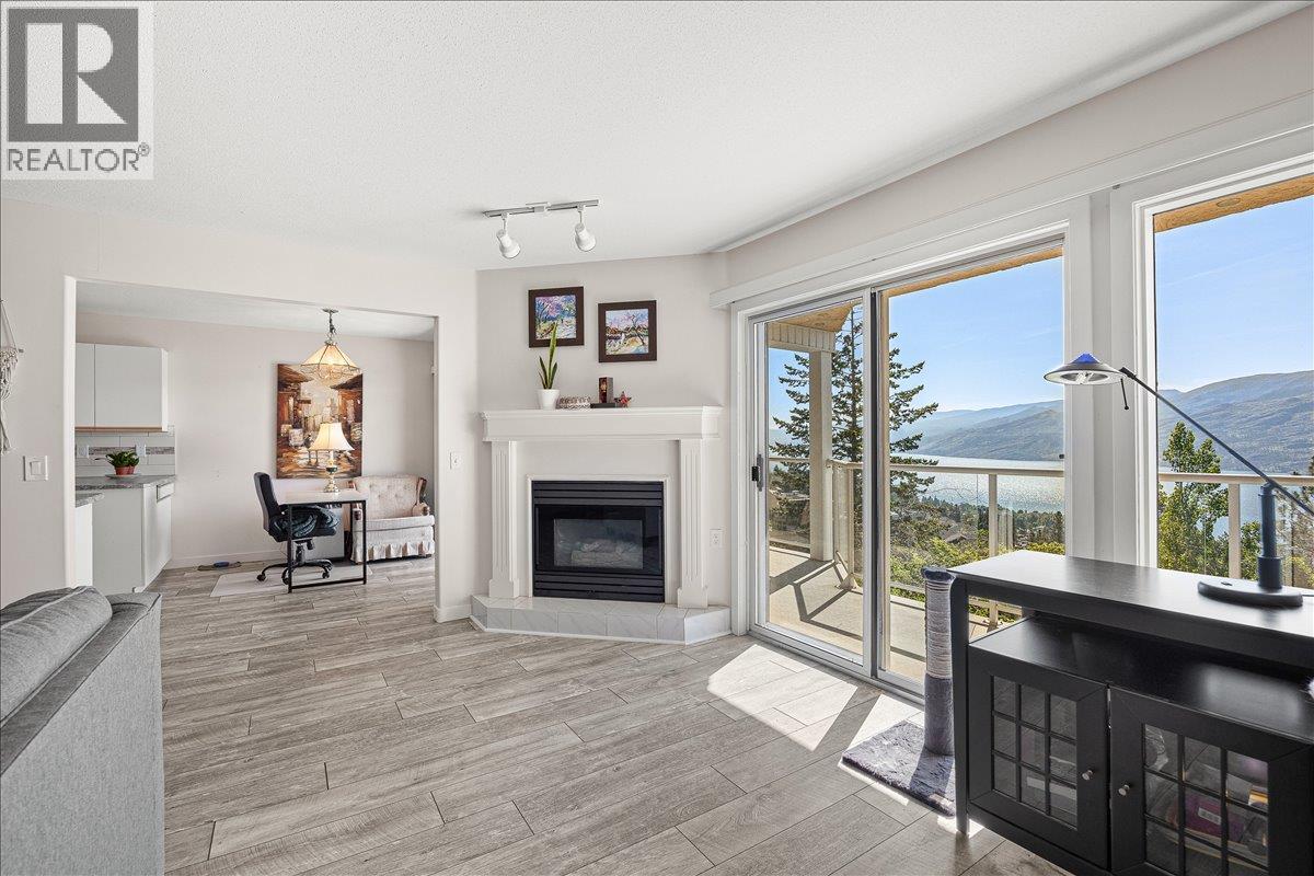 4630a Ponderosa Drive Unit# 106, Peachland, British Columbia  V0H 1X5 - Photo 10 - 10402083