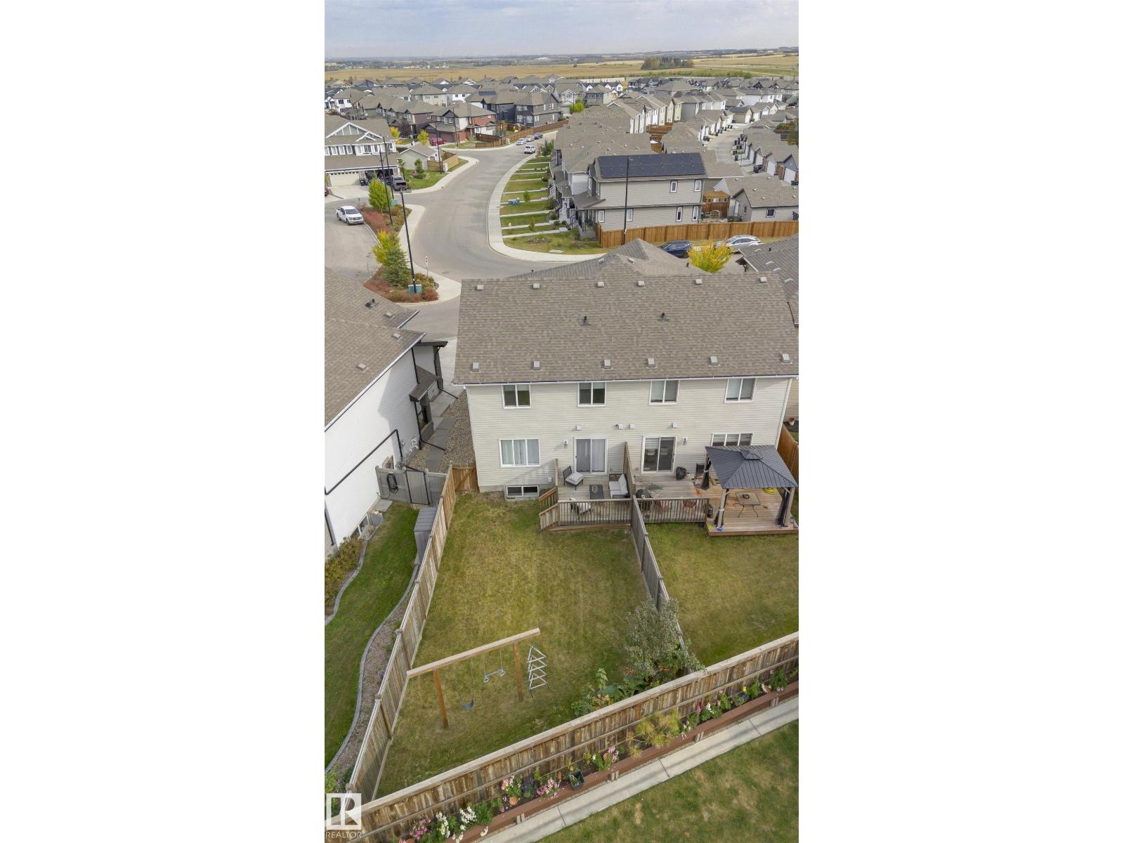 38 SENTRY WY
