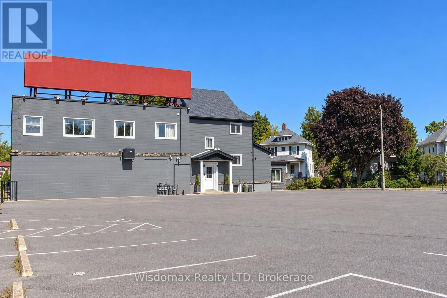 5306 Victoria Avenue, Niagara Falls, Ontario  L2E 4E8 - Photo 3 - X13837422
