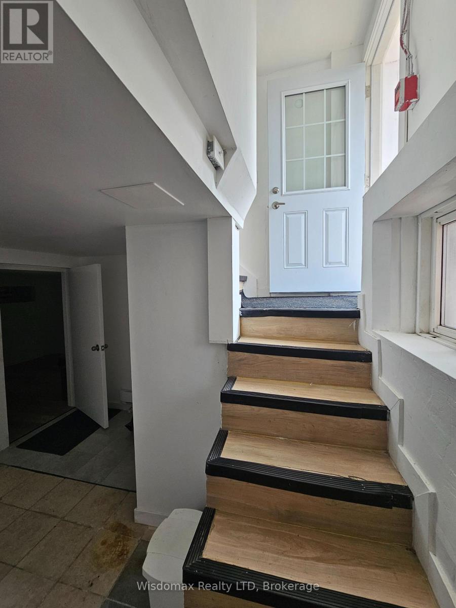 5306 Victoria Avenue, Niagara Falls, Ontario  L2E 4E8 - Photo 4 - X13837422