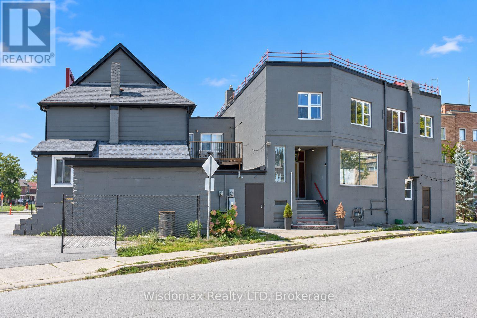 5306 Victoria Avenue, Niagara Falls, Ontario  L2E 4E8 - Photo 9 - X13837422