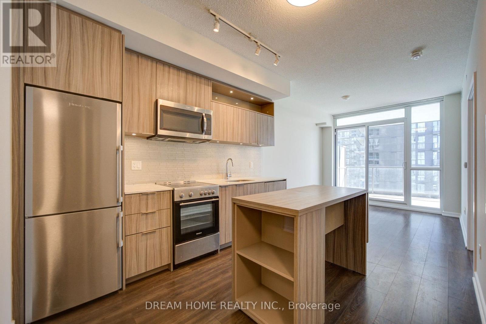 1001 - 50 Forest Manor Road, Toronto (Henry Farm), Ontario  M2J 0E3 - Photo 12 - C13837416