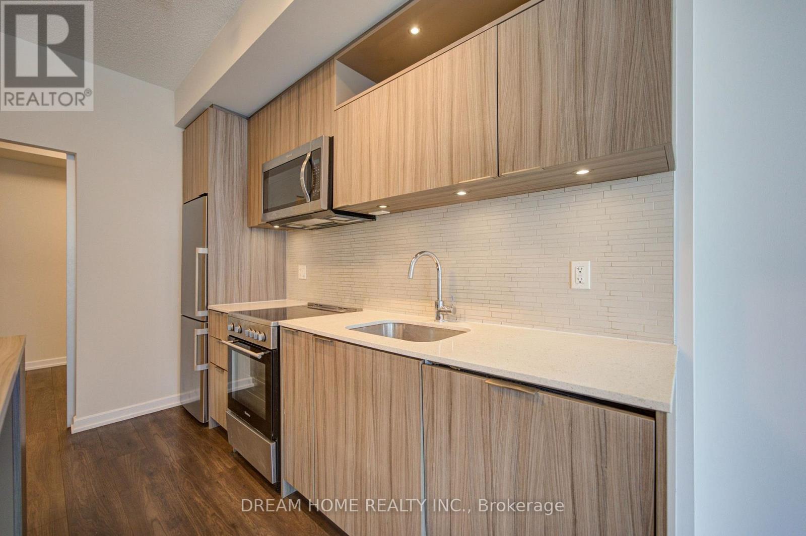 1001 - 50 Forest Manor Road, Toronto (Henry Farm), Ontario  M2J 0E3 - Photo 14 - C13837416