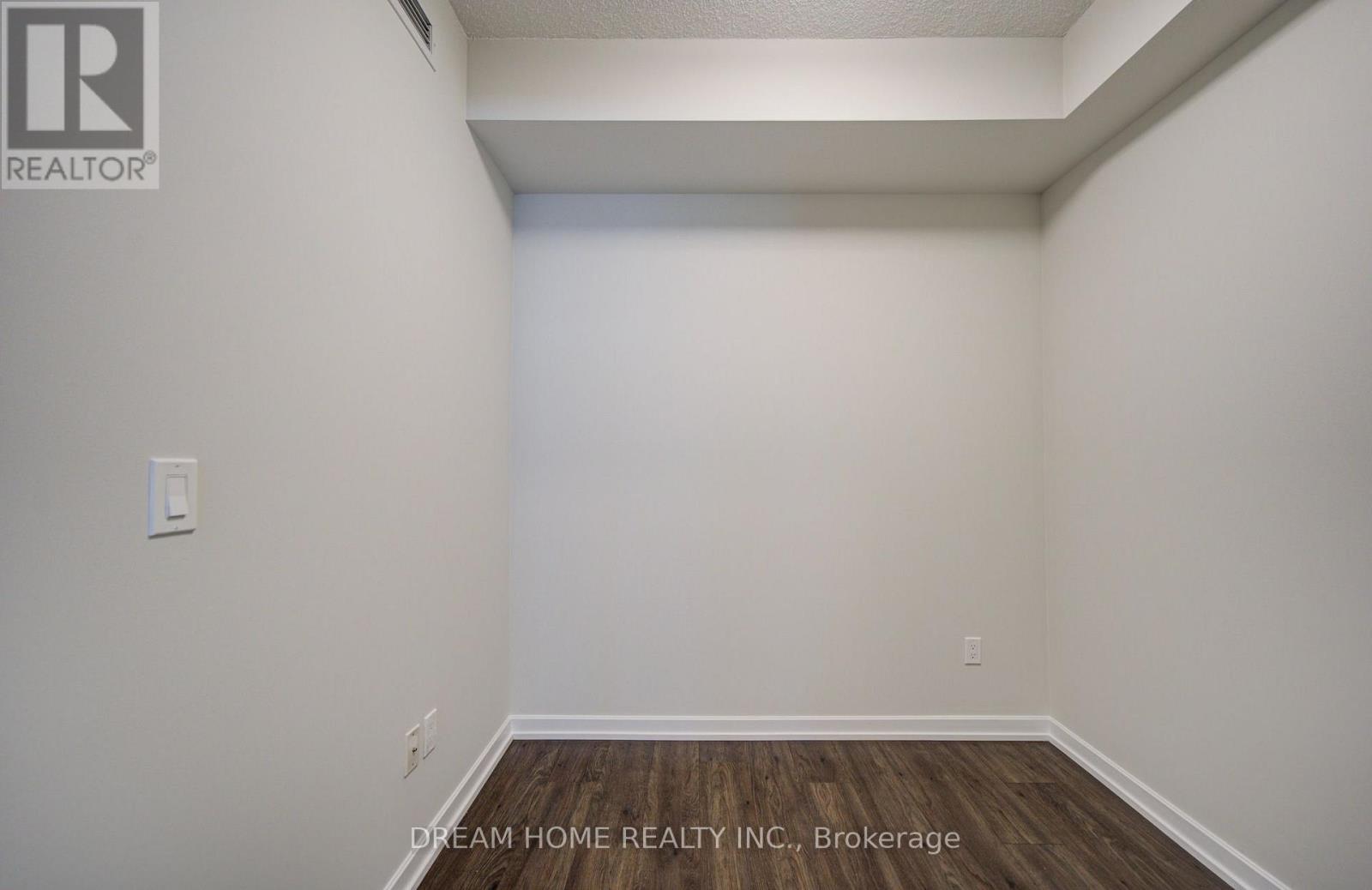 1001 - 50 Forest Manor Road, Toronto (Henry Farm), Ontario  M2J 0E3 - Photo 20 - C13837416