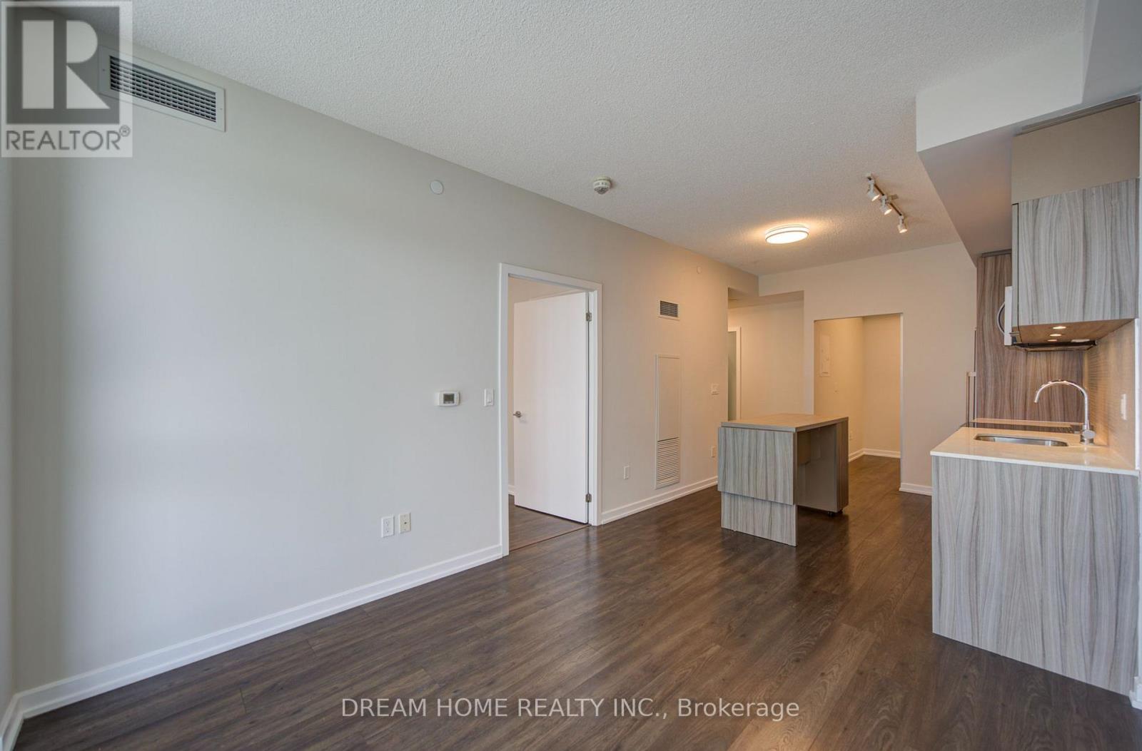1001 - 50 Forest Manor Road, Toronto (Henry Farm), Ontario  M2J 0E3 - Photo 24 - C13837416