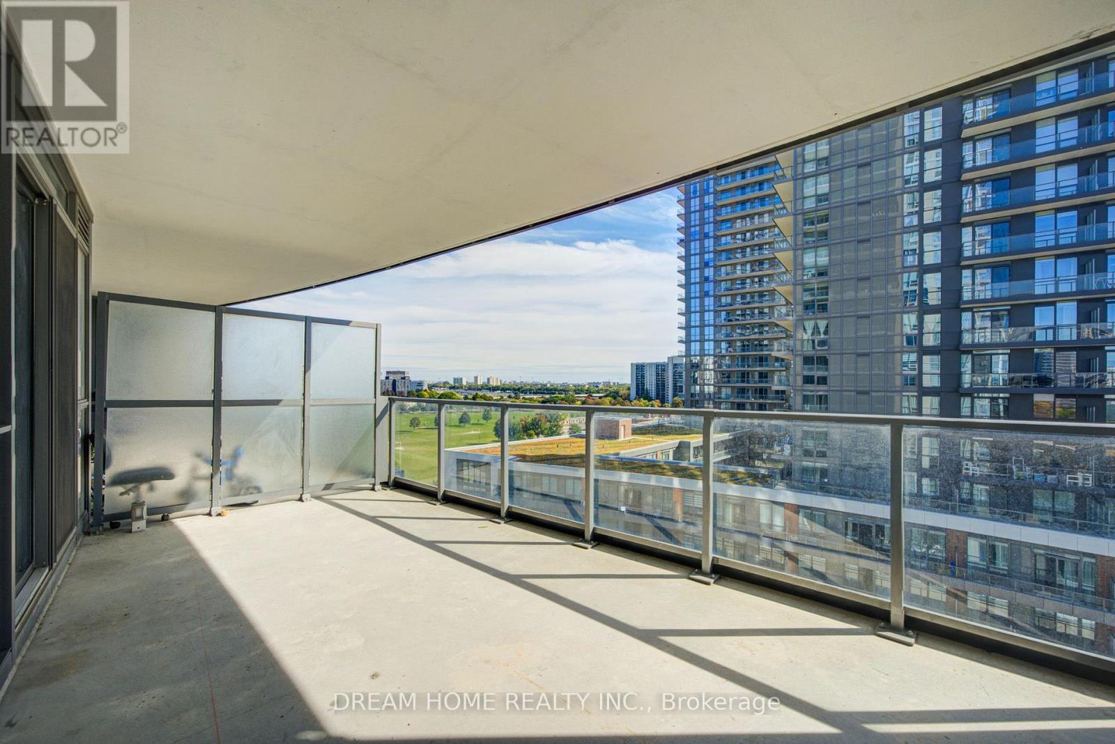 1001 - 50 Forest Manor Road, Toronto (Henry Farm), Ontario  M2J 0E3 - Photo 37 - C13837416