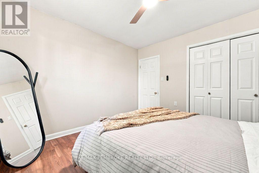 3 Elliott Street, Whitewater Region, Ontario  K0J 1C0 - Photo 26 - X13832200