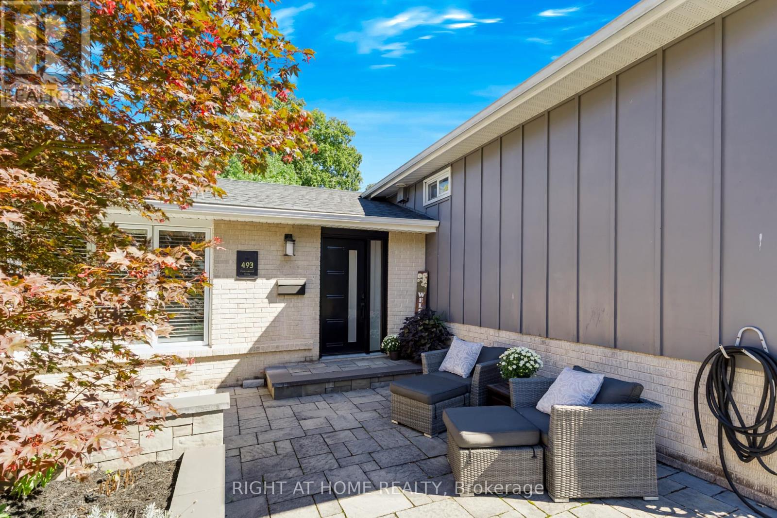 493 Forestwood Crescent, Burlington, Ontario  L7L 4K2 - Photo 33 - W13837432