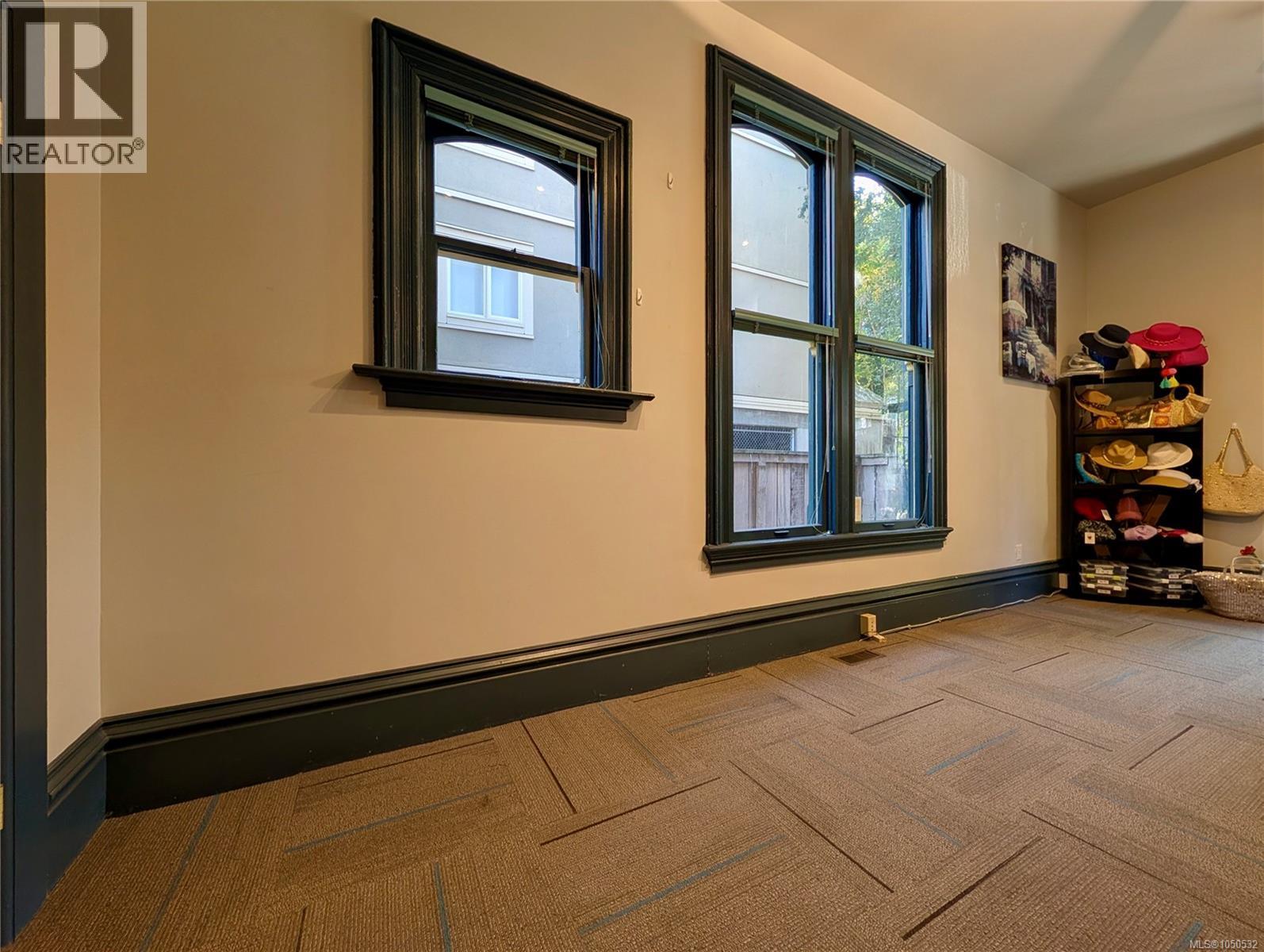 101 1124 Fort St, Victoria, British Columbia  V8V 3K8 - Photo 9 - 1050532