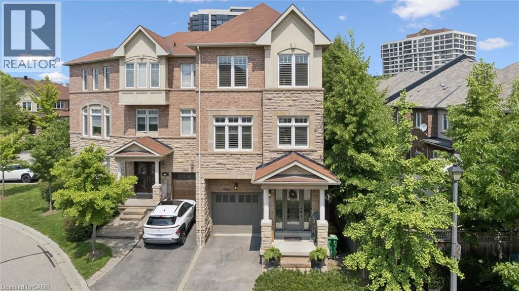 1983 Rackus Crescent, Mississauga, Ontario  L5J 0A6 - Photo 3 - 40863042