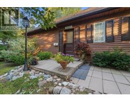 33 LESLEY DRIVE, Belleville, Ontario
