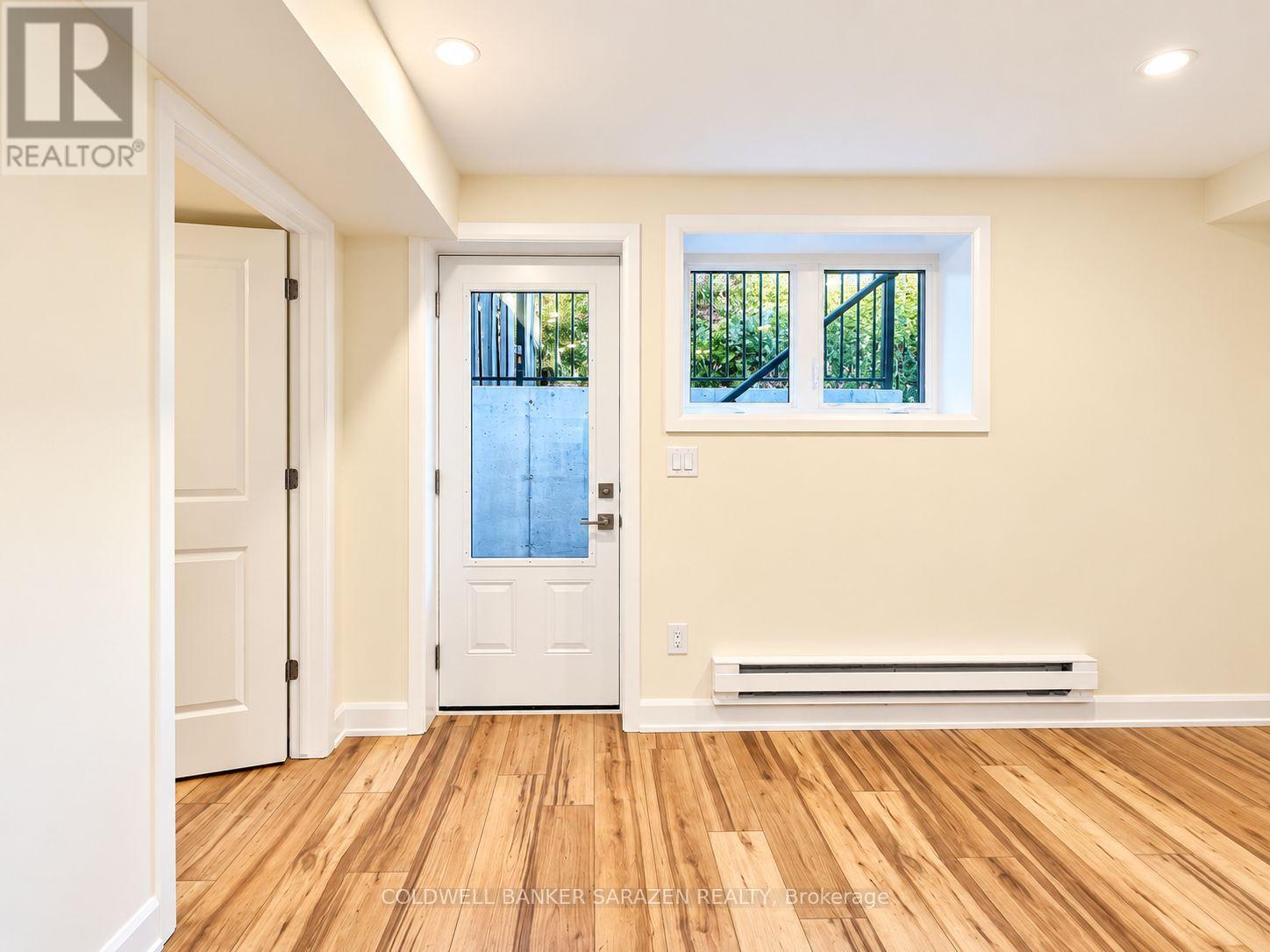 B - 18 Harris Place, Ottawa, Ontario  K2G 2P2 - Photo 2 - X13837470