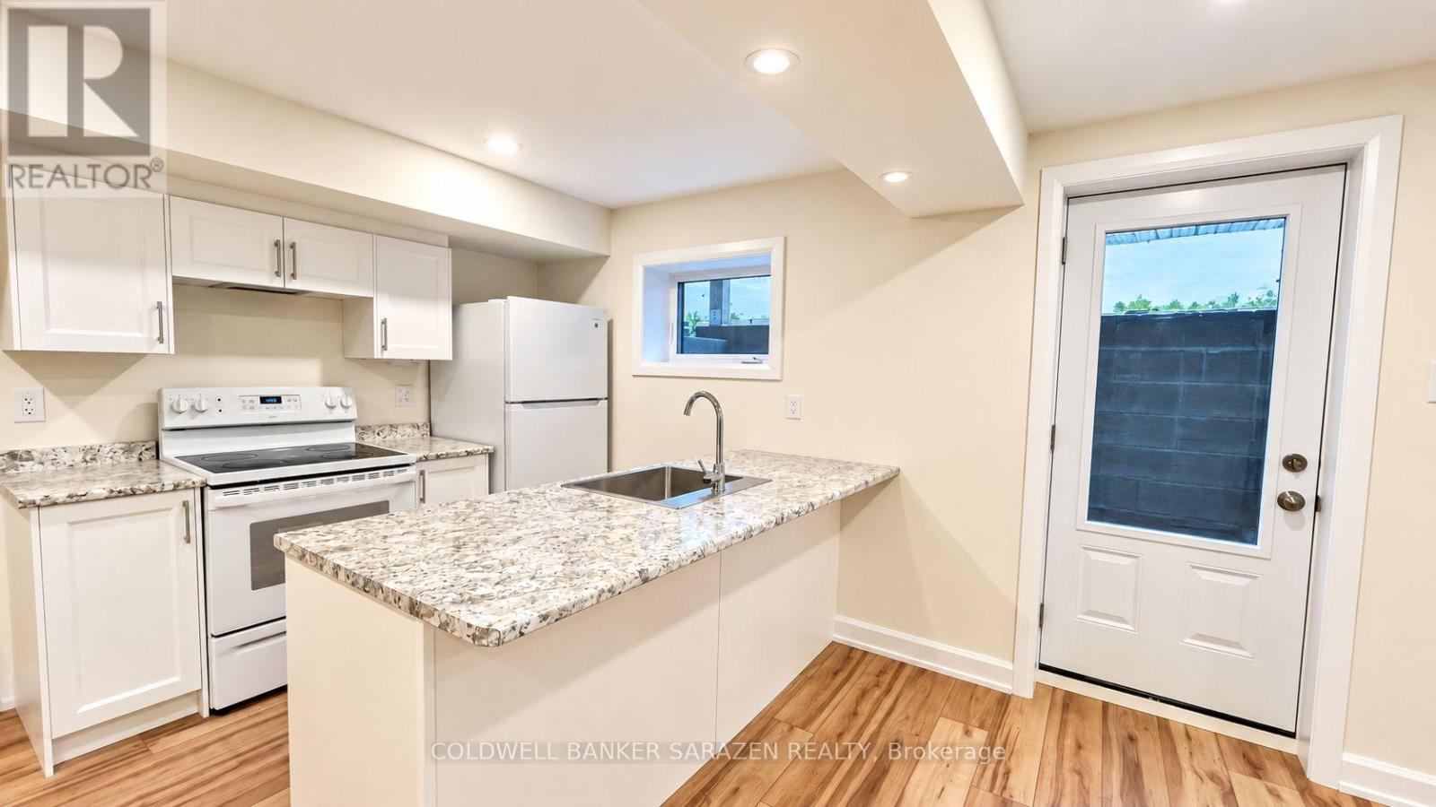 A - 18 Harris Place, Ottawa, Ontario  K2G 2P2 - Photo 5 - X13837474