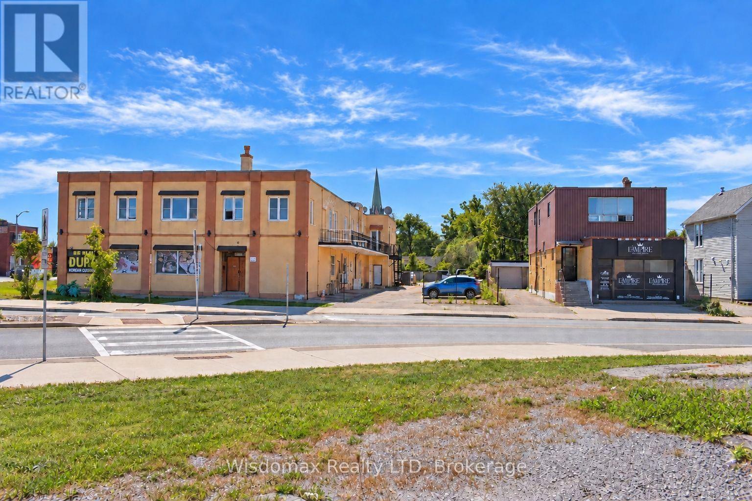 4816 Bridge Street, Niagara Falls (Cherrywood), Ontario  L2E 2R9 - Photo 17 - X13837450