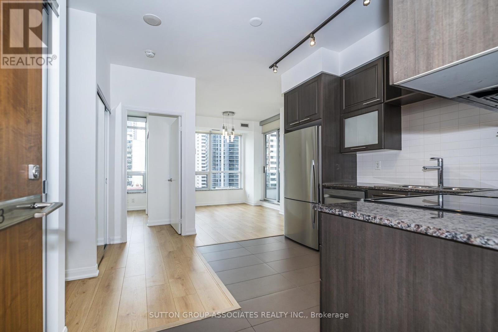 703 - 500 Sherbourne Street, Toronto, Ontario  M4X 1L1 - Photo 5 - C13837448