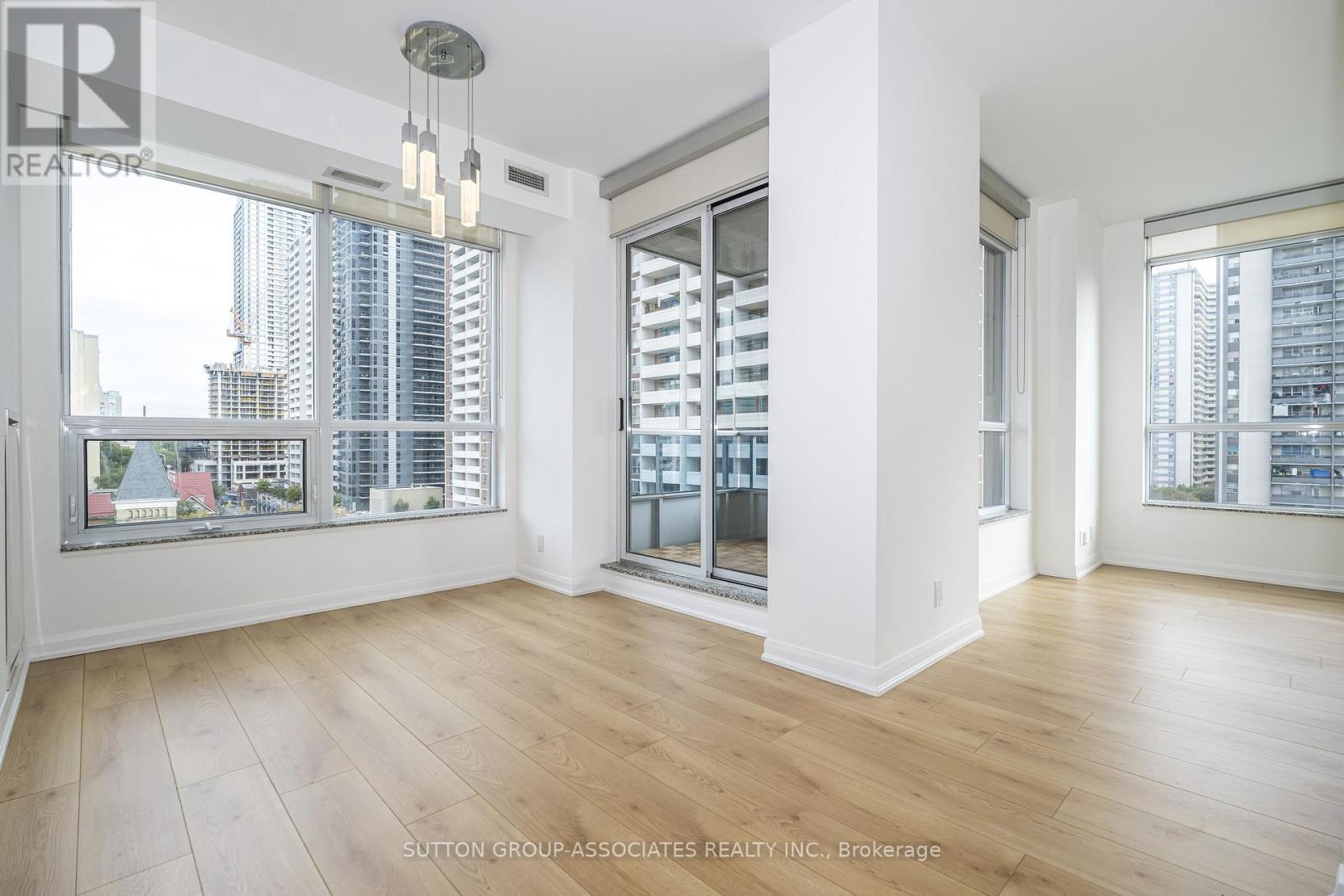 703 - 500 Sherbourne Street, Toronto, Ontario  M4X 1L1 - Photo 8 - C13837448