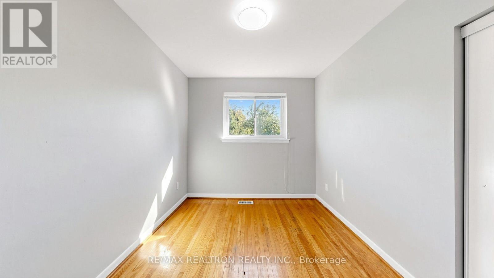 23 Lesgay Crescent, Toronto, Ontario  M2J 2H9 - Photo 14 - C13837480