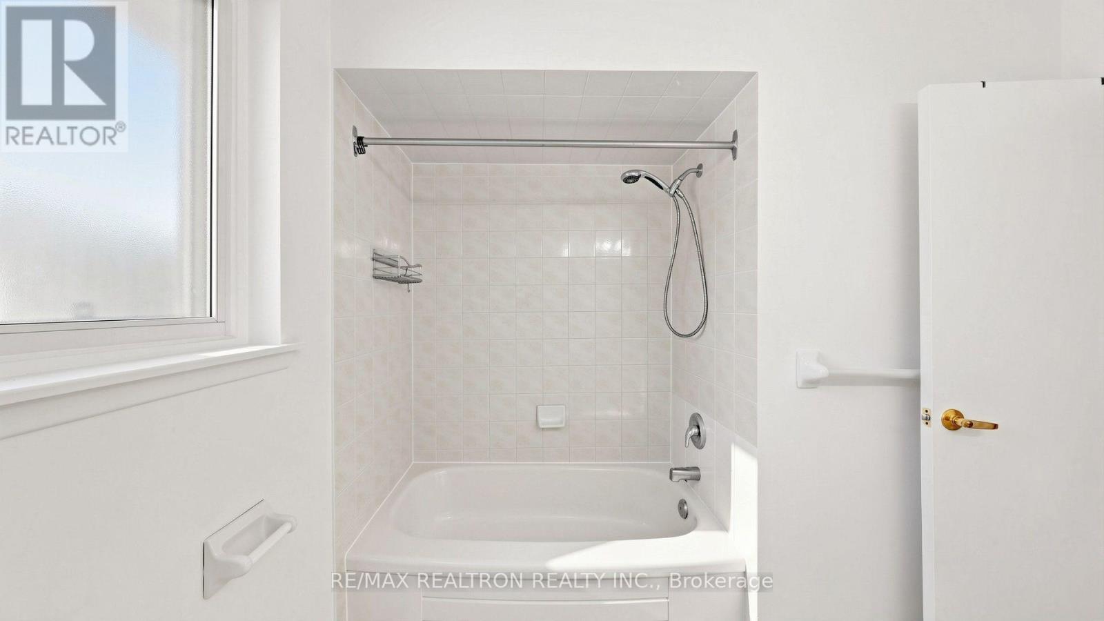 23 Lesgay Crescent, Toronto, Ontario  M2J 2H9 - Photo 28 - C13837480