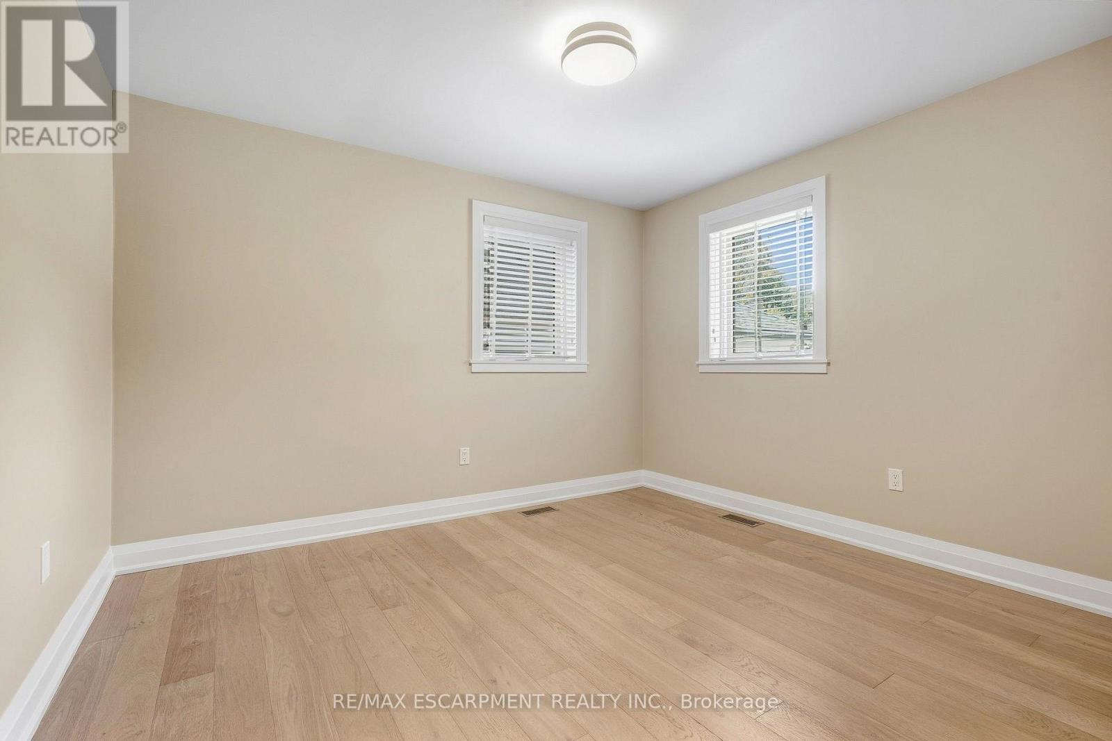 Main - 707 King Road, Burlington, Ontario  L7T 3K5 - Photo 14 - W13837446