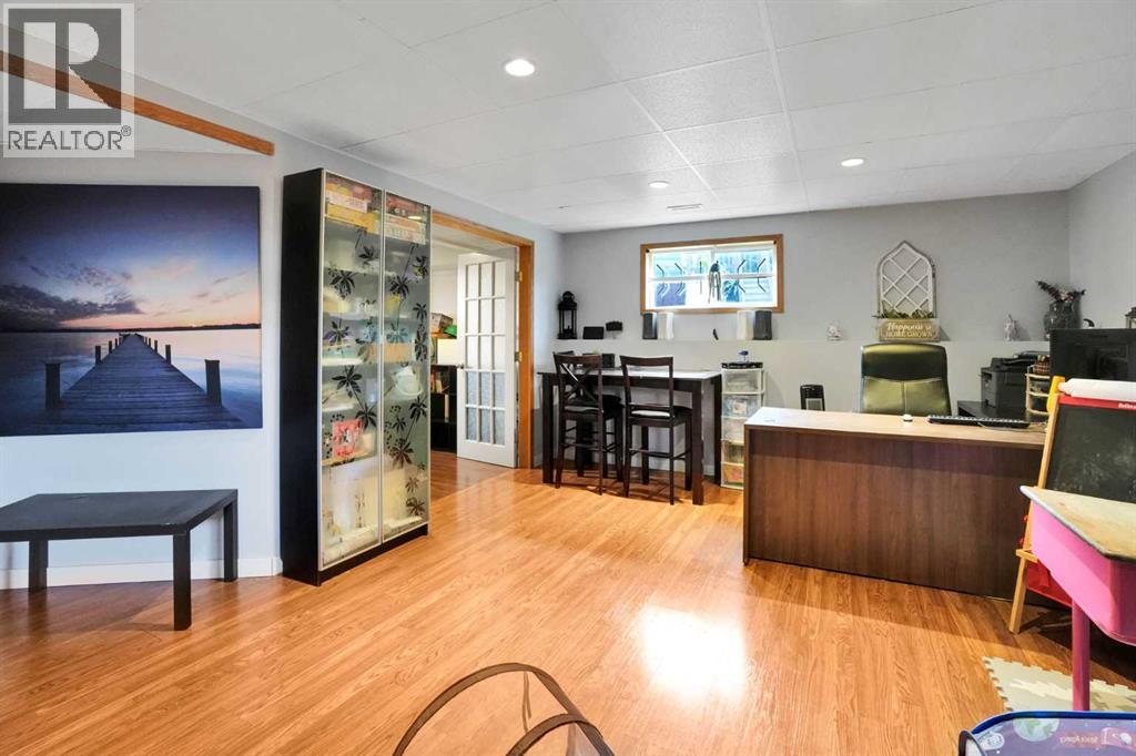 106 Strathaven Bay