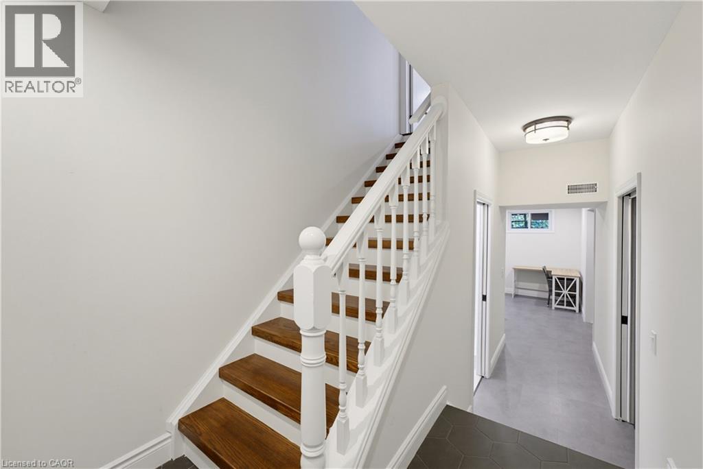 225 Benjamin Road Unit# 64, Waterloo, Ontario  N2V 1Z3 - Photo 29 - 40862059