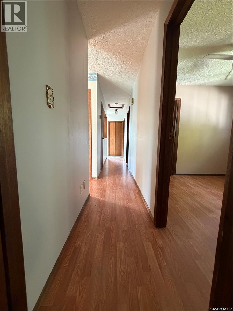 804 Thompson Street, Whitewood, Saskatchewan  S0G 5C0 - Photo 9 - SK049662