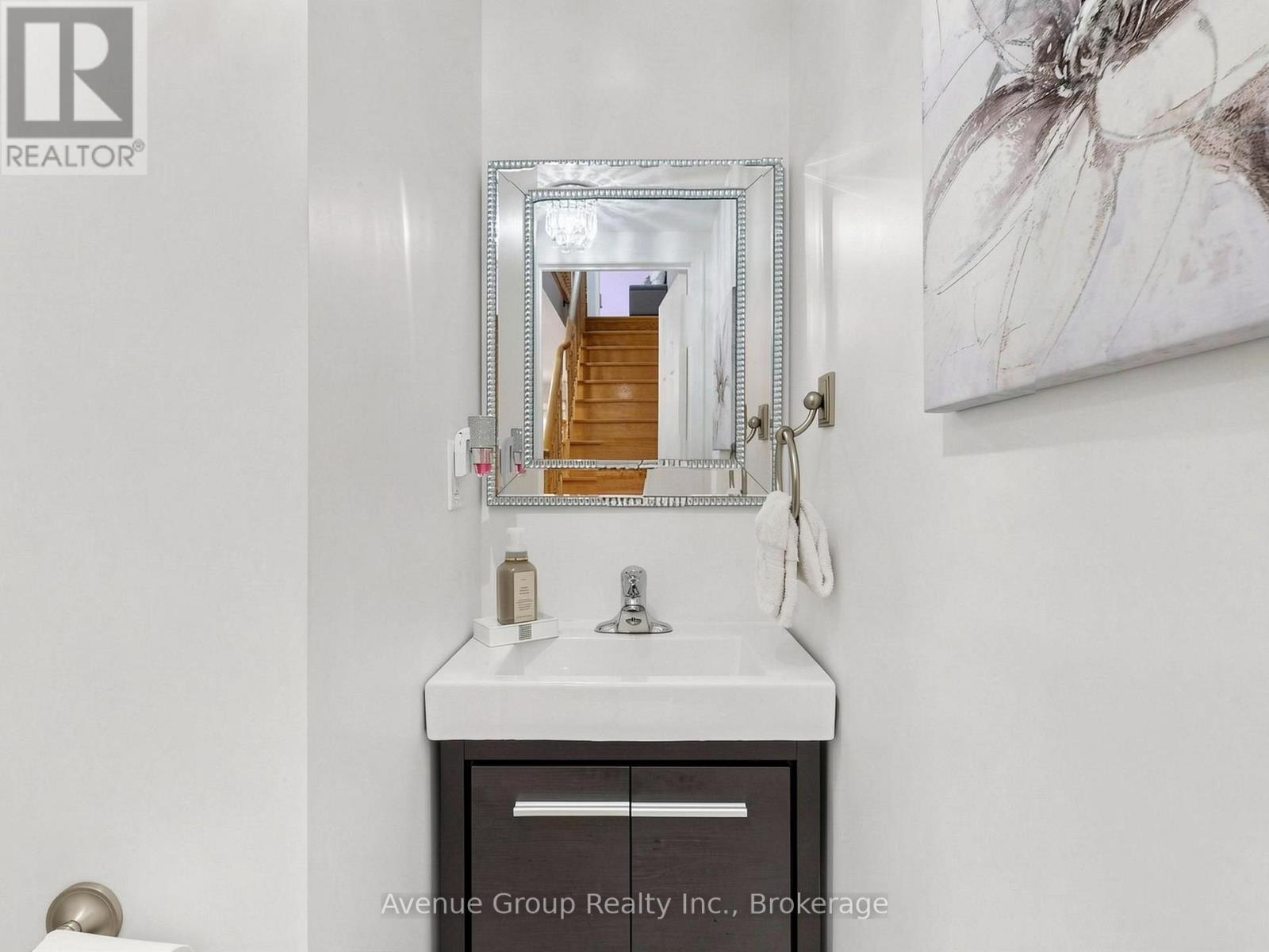 9 Adam Oates Heights, Toronto, Ontario  M3L 0G2 - Photo 18 - W13794894
