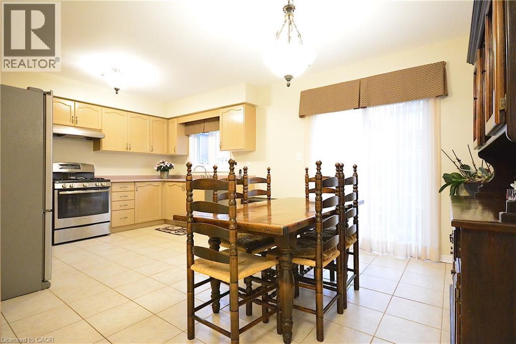 2131 Stillmeadow Road, Oakville, Ontario  L6M 3T4 - Photo 5 - 40866367