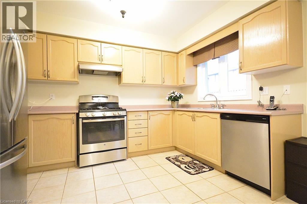 2131 Stillmeadow Road, Oakville, Ontario  L6M 3T4 - Photo 6 - 40866367