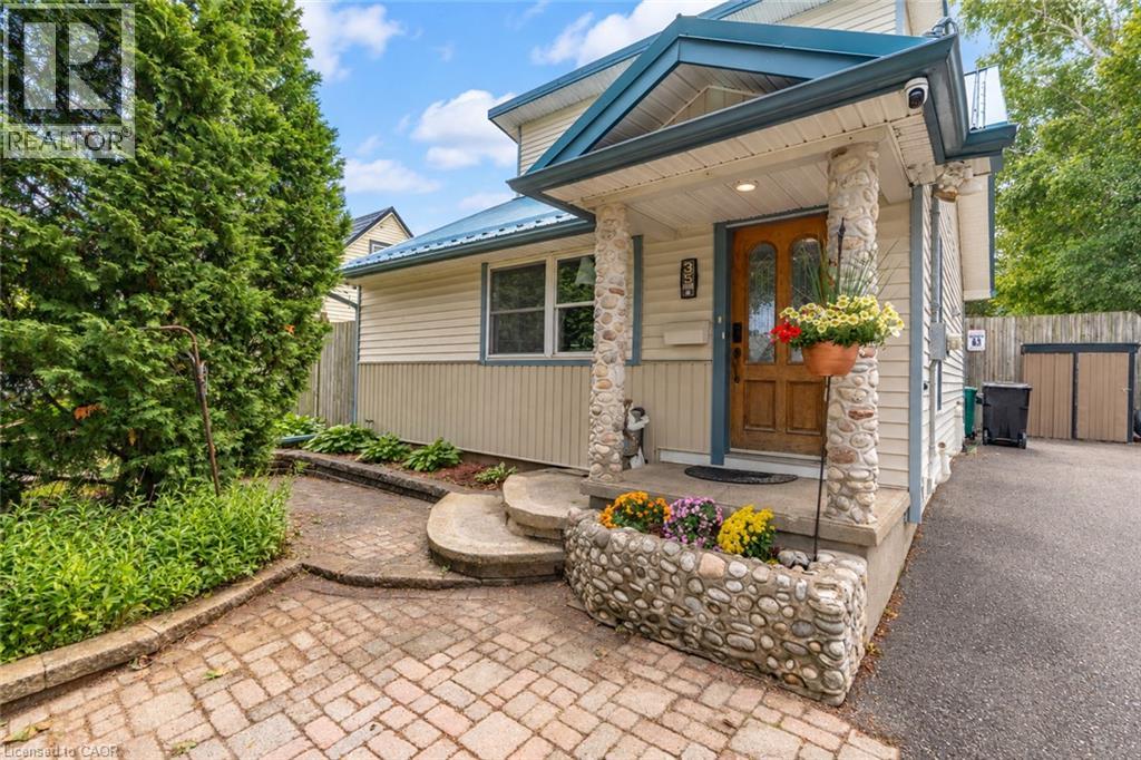 35 PERTH Road, Kitchener, Ontario