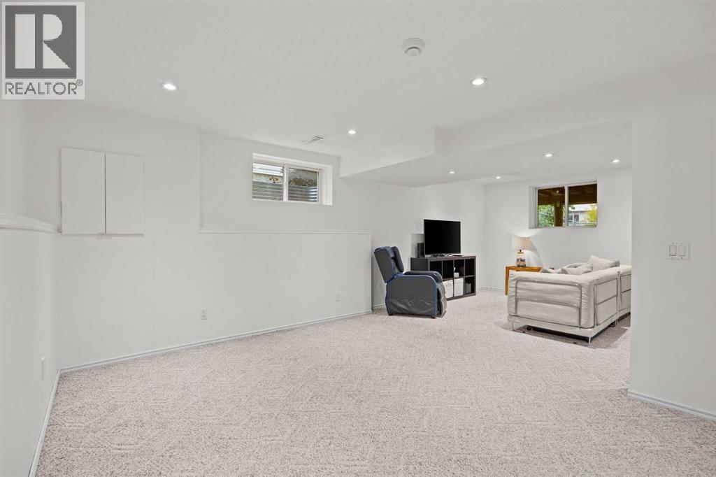 296 Hidden Ranch Circle NW, Calgary, Alberta  T3A 5R2 - Photo 37 - A2348654