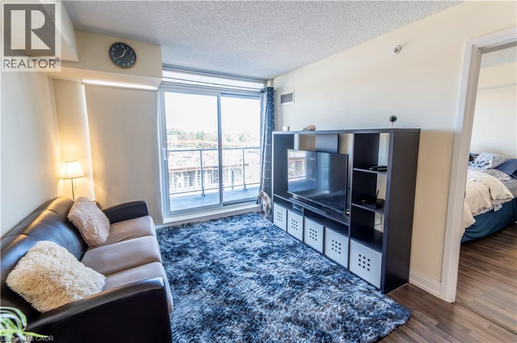 555 Wilson Avenue Unit# E409, Toronto, Ontario  M3H 0C5 - Photo 10 - 40867269