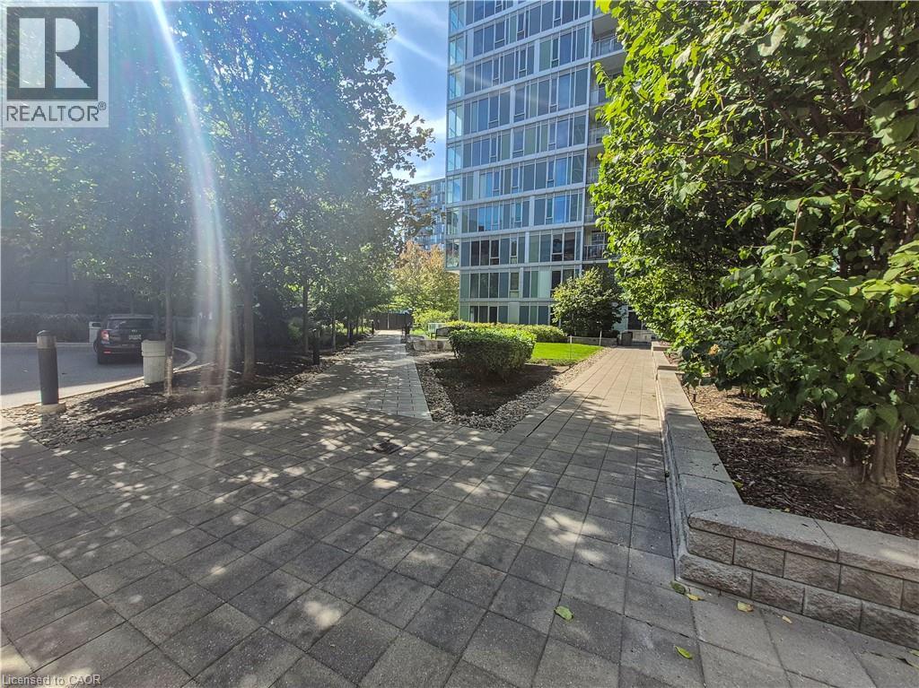 555 Wilson Avenue Unit# E409, Toronto, Ontario  M3H 0C5 - Photo 2 - 40867269