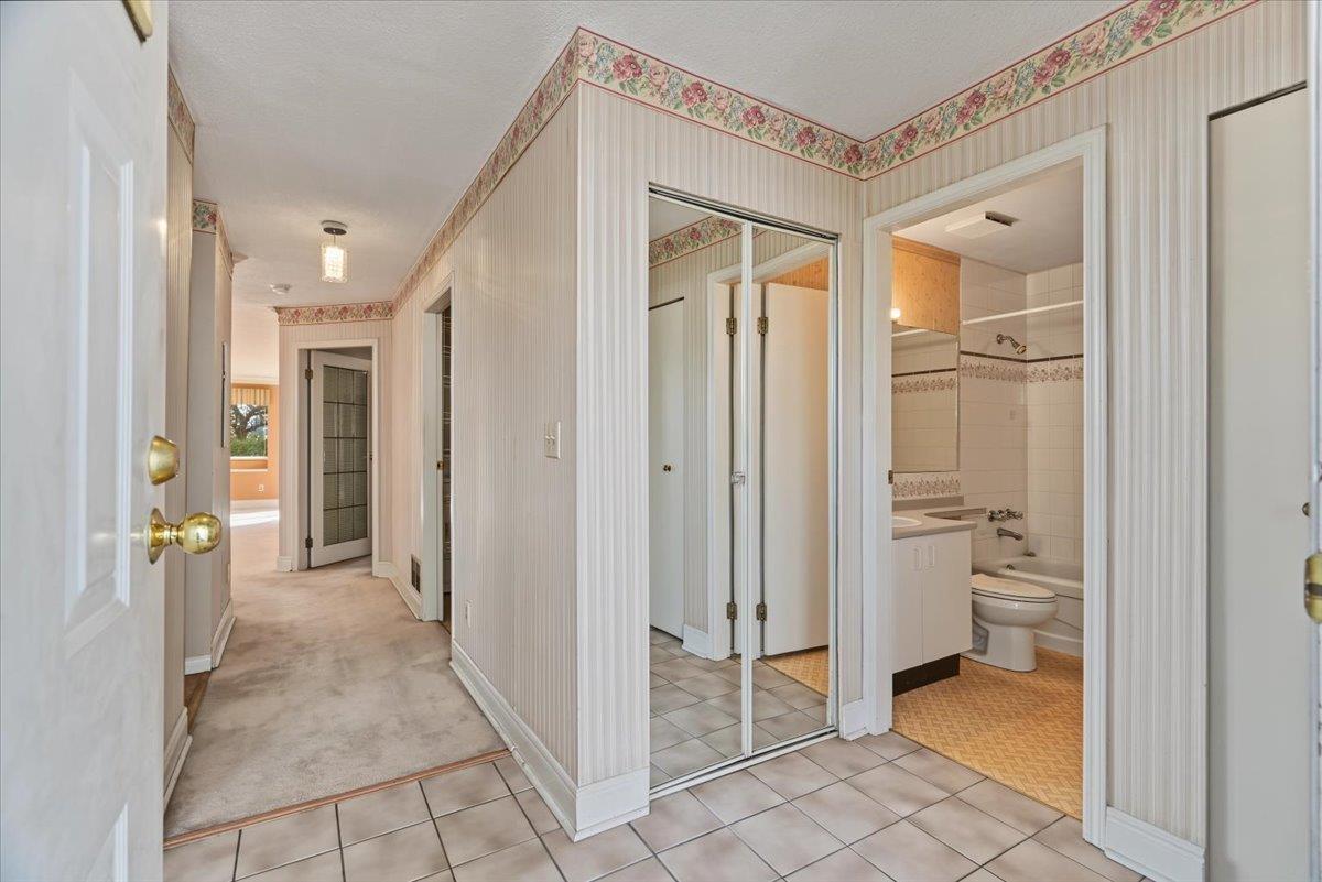 201 13863 100 Avenue, Surrey, British Columbia  V3T 5P5 - Photo 12 - R3156325
