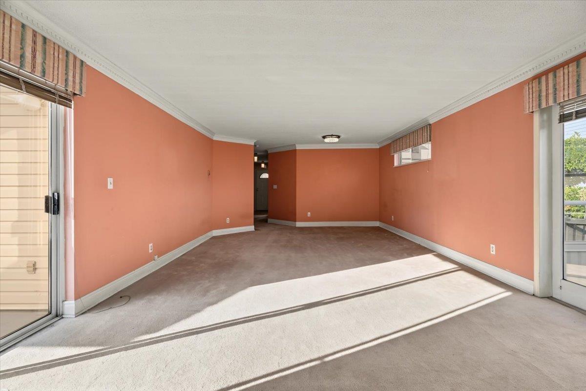 201 13863 100 Avenue, Surrey, British Columbia  V3T 5P5 - Photo 19 - R3156325