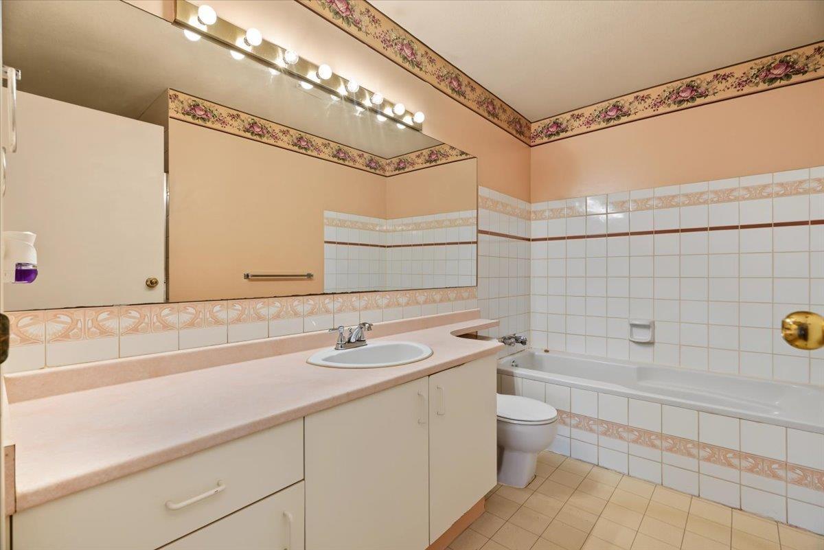 201 13863 100 Avenue, Surrey, British Columbia  V3T 5P5 - Photo 25 - R3156325