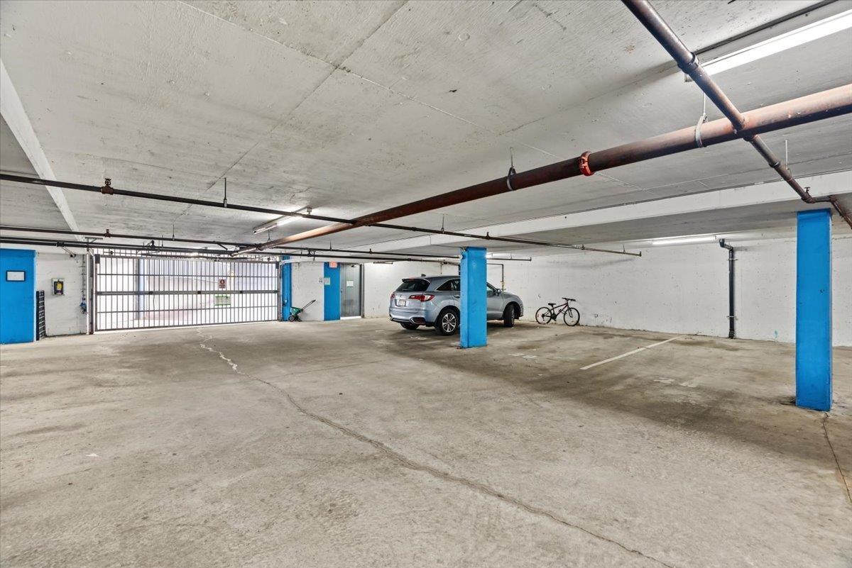 201 13863 100 Avenue, Surrey, British Columbia  V3T 5P5 - Photo 33 - R3156325