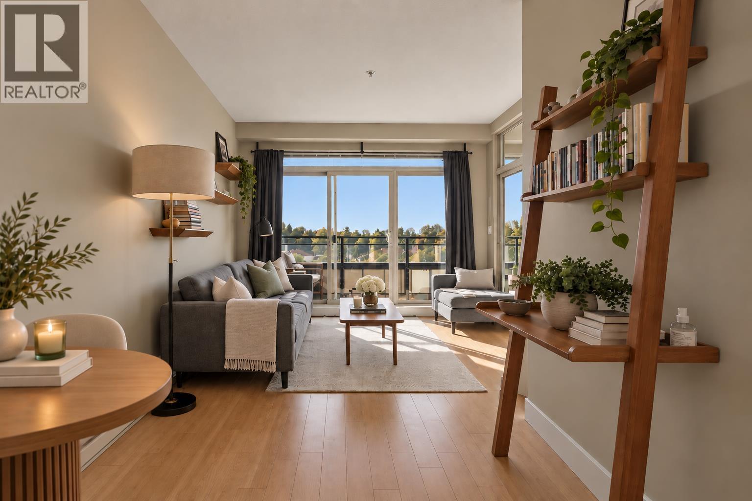 PH9 688 E 17TH AVENUE, Vancouver, British Columbia