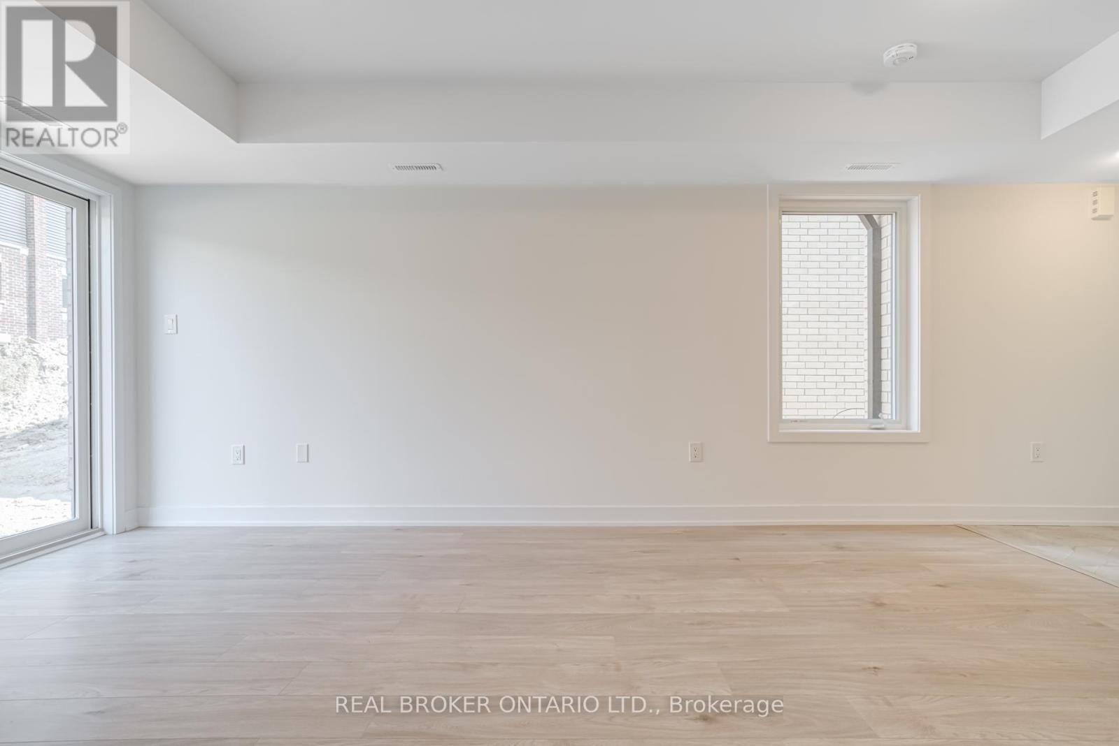 6 - 32 Wagon Lane N, Barrie, Ontario  L9J 0T7 - Photo 16 - S13837526