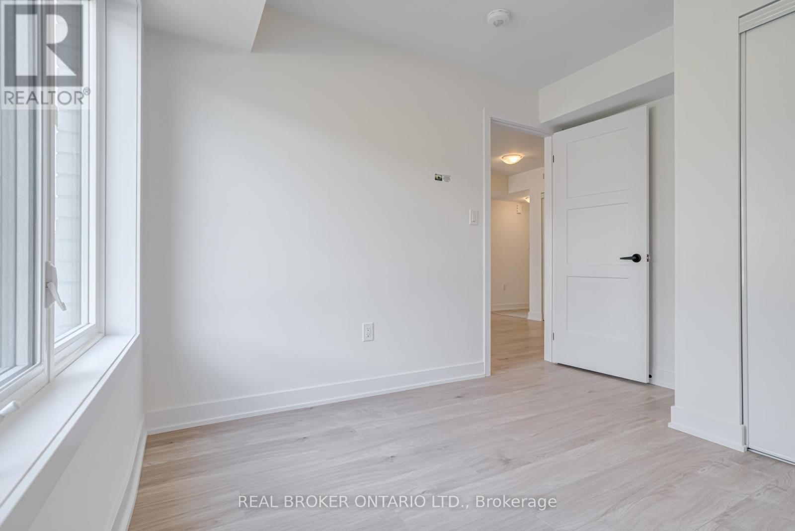 6 - 32 Wagon Lane N, Barrie, Ontario  L9J 0T7 - Photo 26 - S13837526