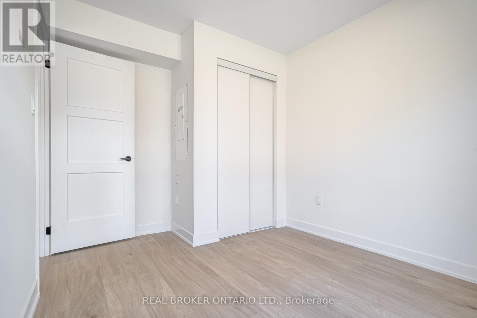 6 - 32 Wagon Lane N, Barrie, Ontario  L9J 0T7 - Photo 27 - S13837526