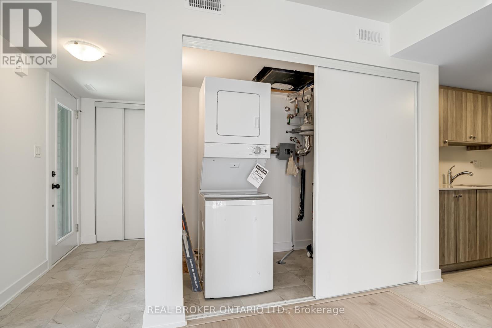 6 - 32 Wagon Lane N, Barrie, Ontario  L9J 0T7 - Photo 29 - S13837526